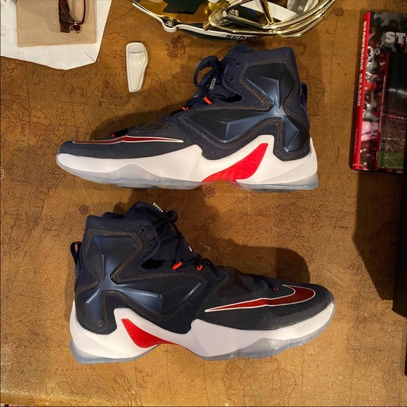 Nike Lebron 13 USA basketball shoes size 13 - Picture 2 of 6